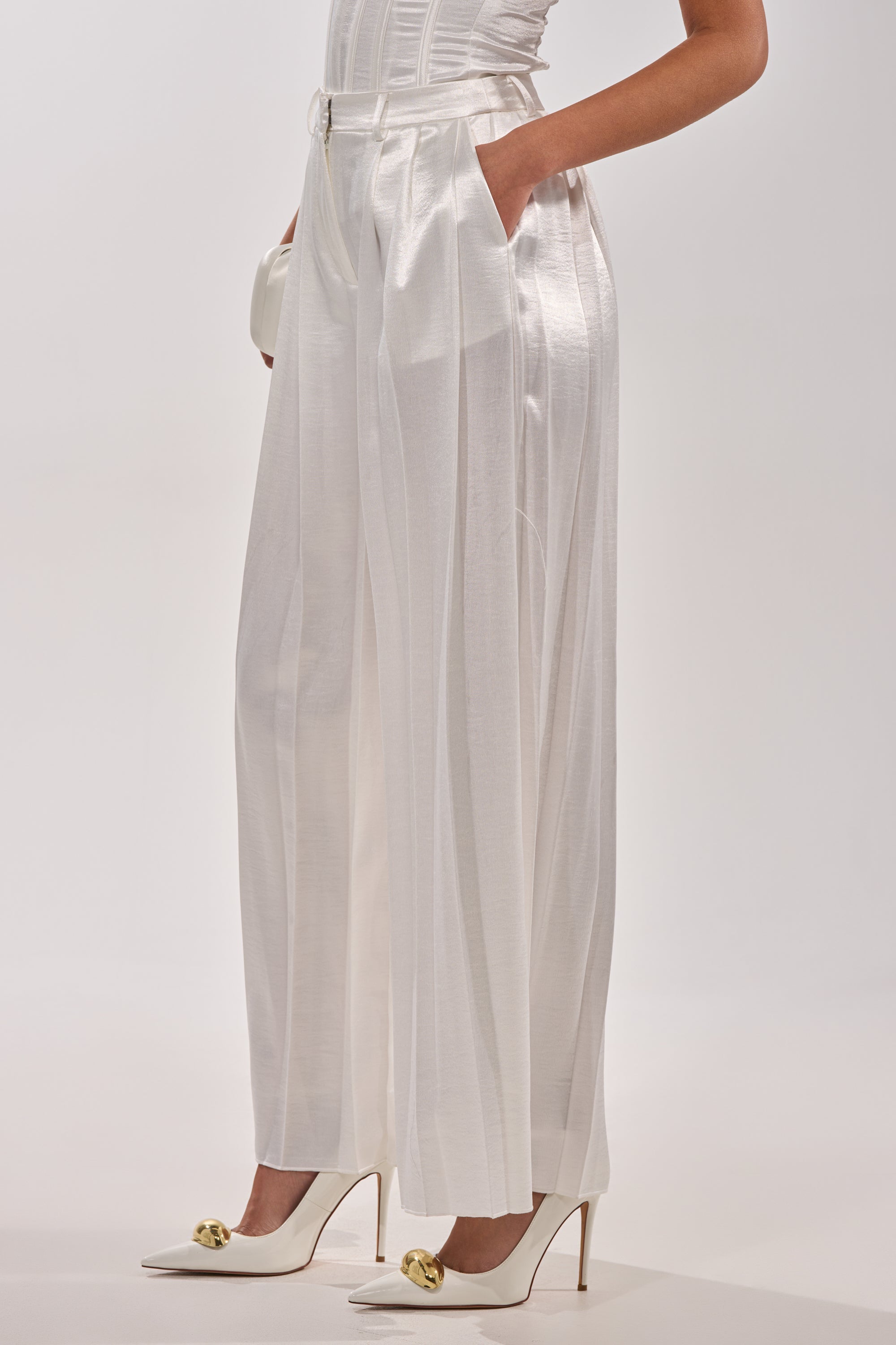 IRIS SATIN PLEATED PANT