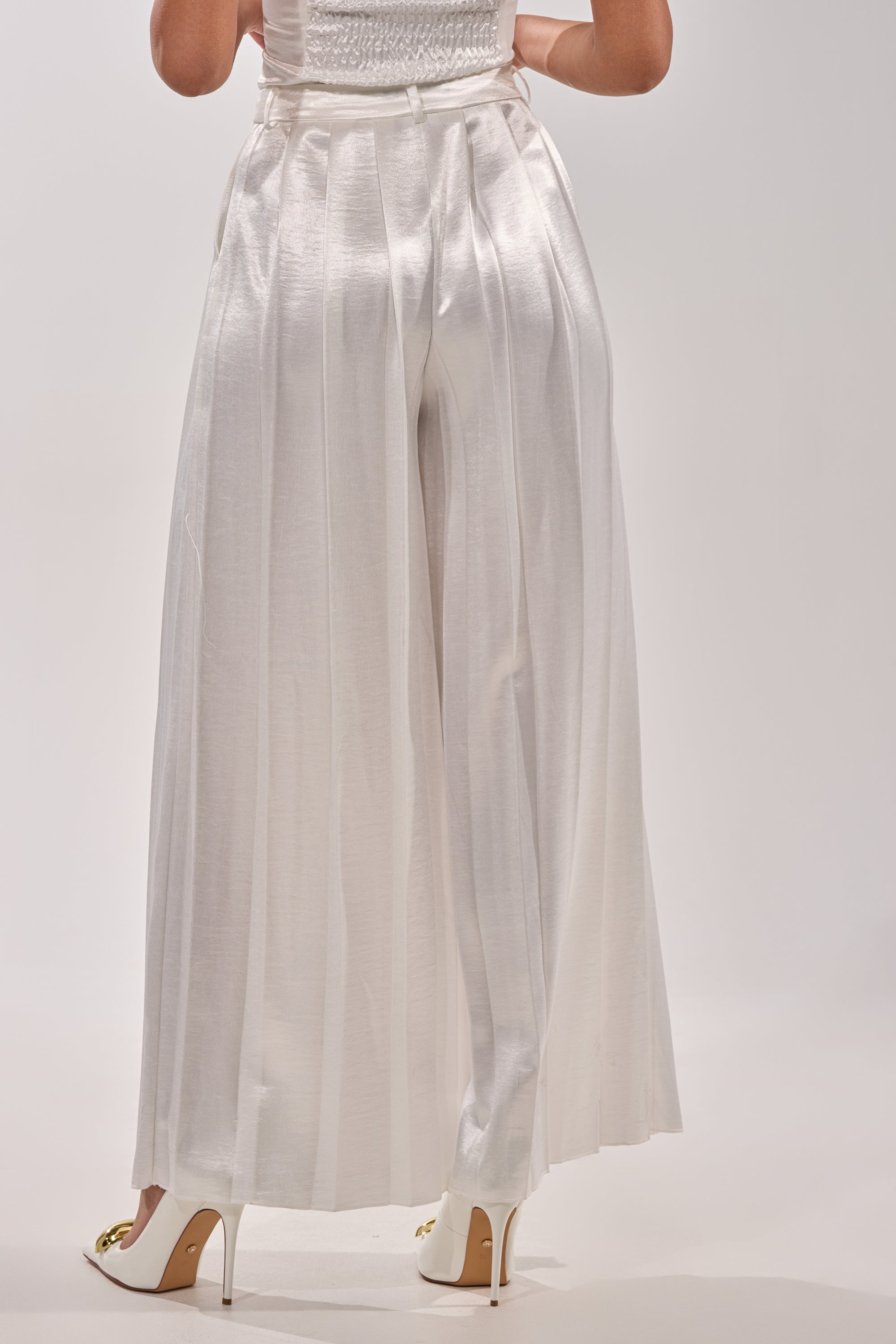 IRIS SATIN PLEATED PANT
