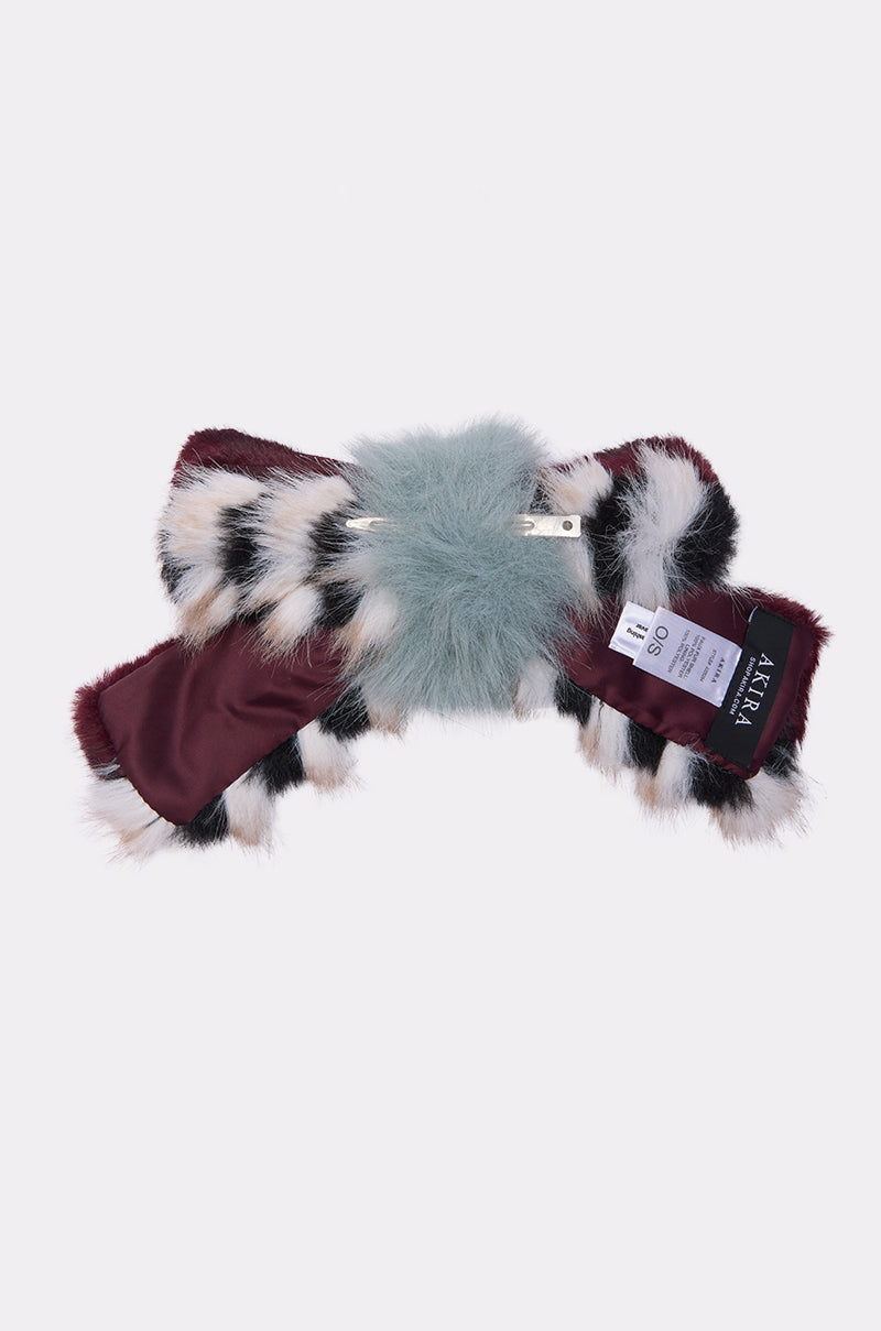 HAVE IT ALL FAUX FUR HAIR CLIP