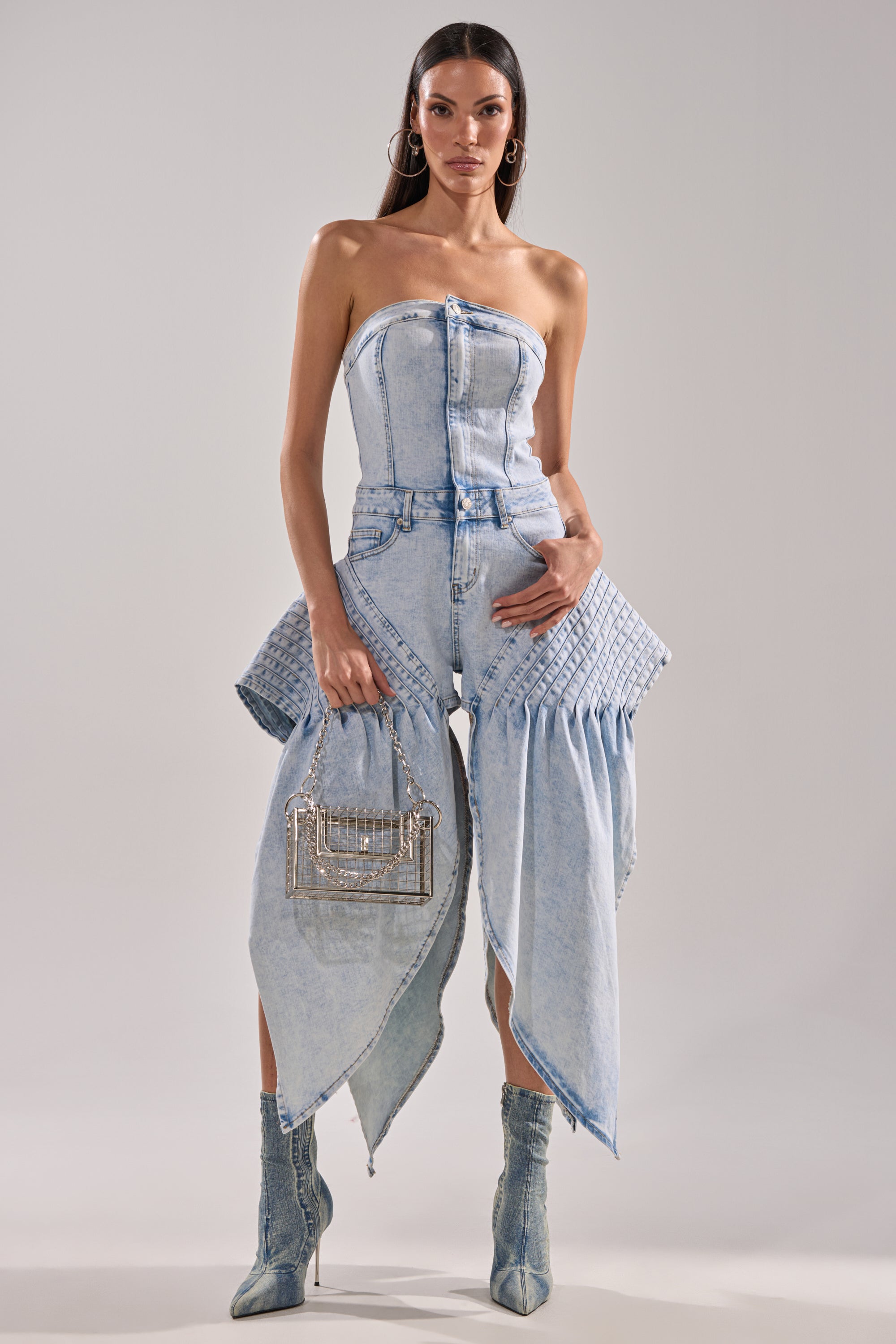NO ONE LIKE ME DENIM ROMPER
