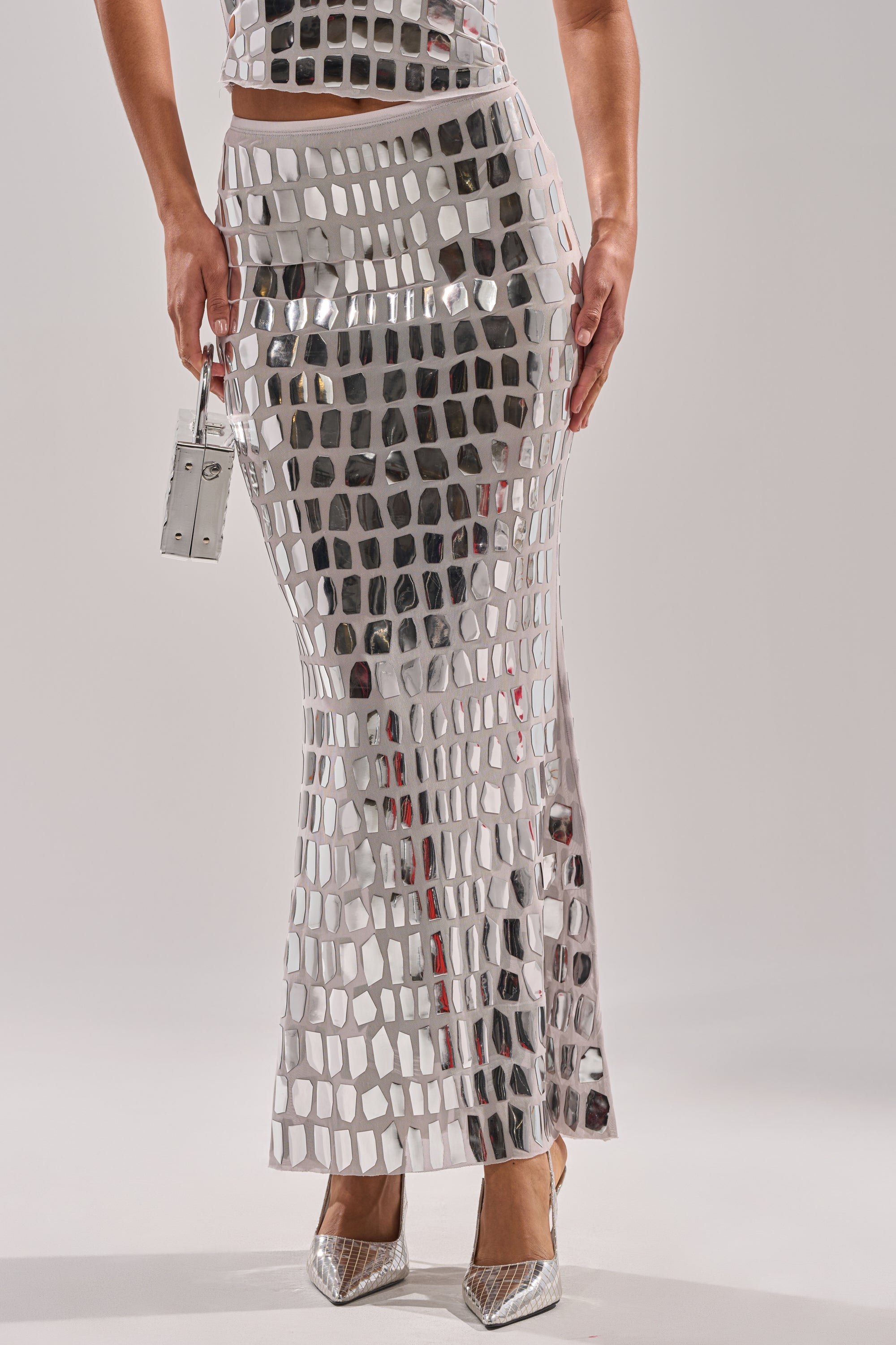 CHAMPAGNE POPPIN MAXI SKIRT