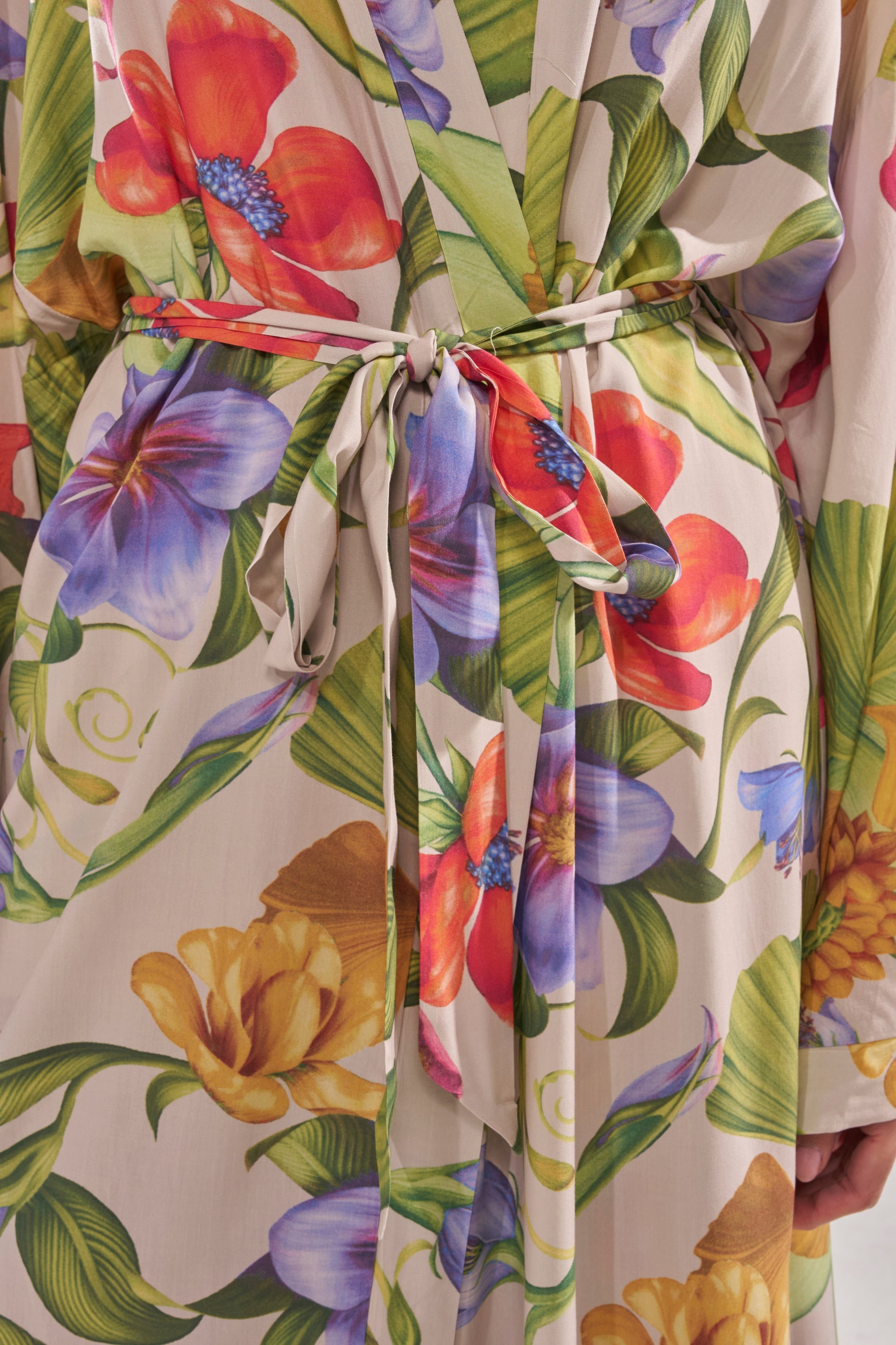 INTO THE GARDEN CARDIGAN