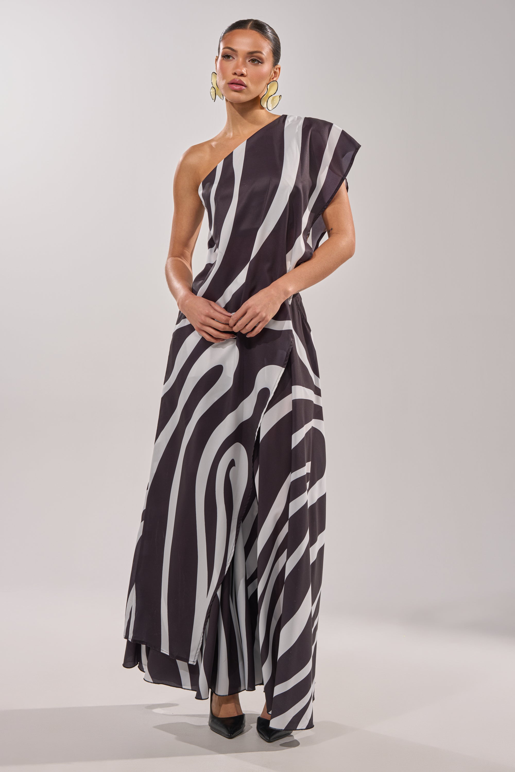 TRINA PLEATED PALAZZO PANT