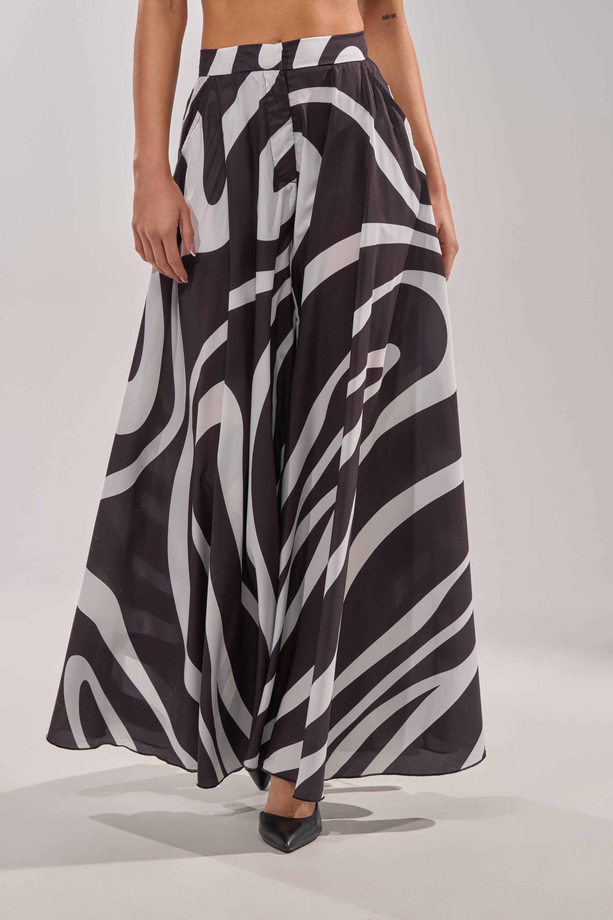 TRINA PLEATED PALAZZO PANT