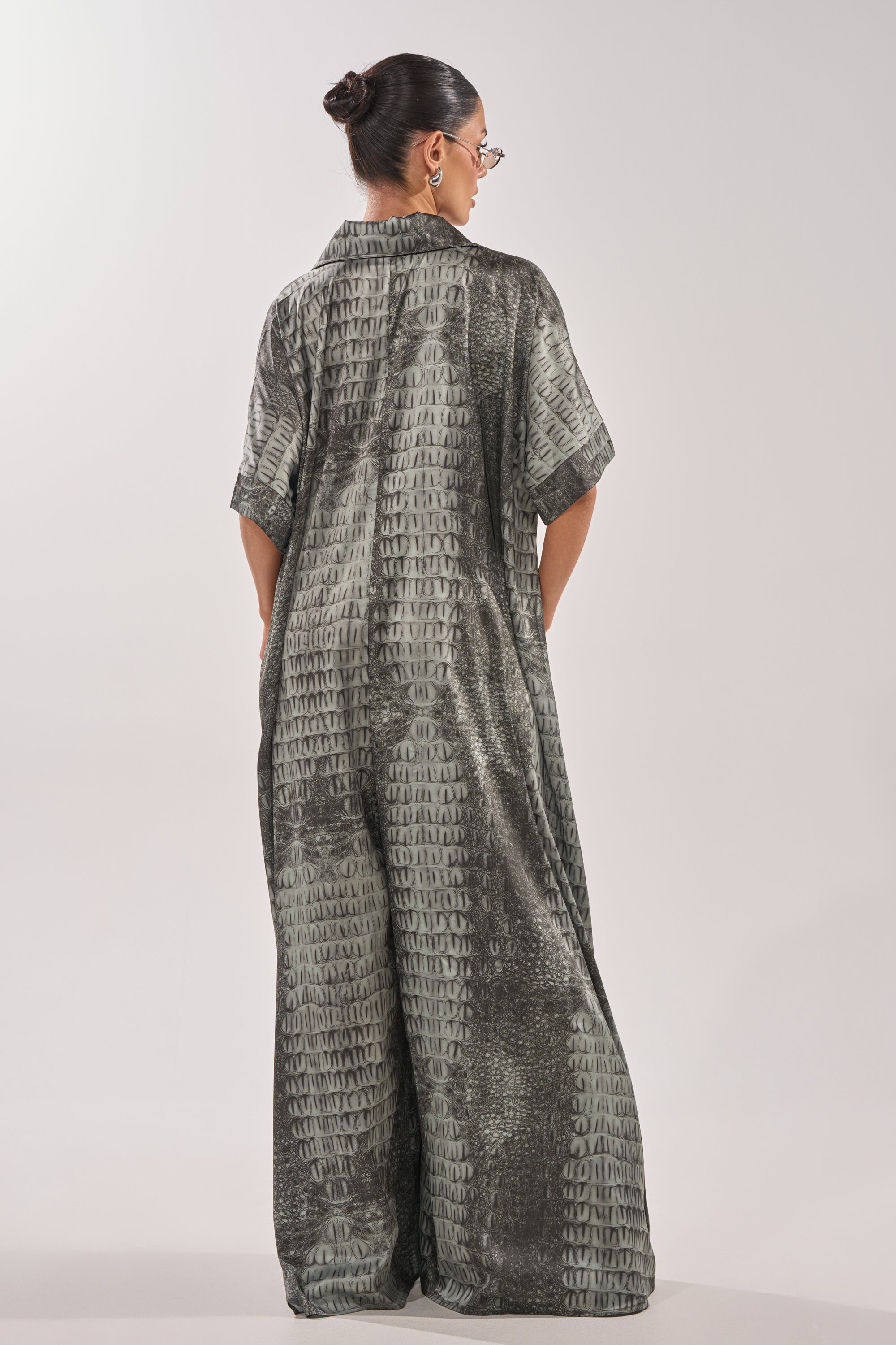 SHE'S RICH OVERSIZED JUMPSUIT IN SNAKE