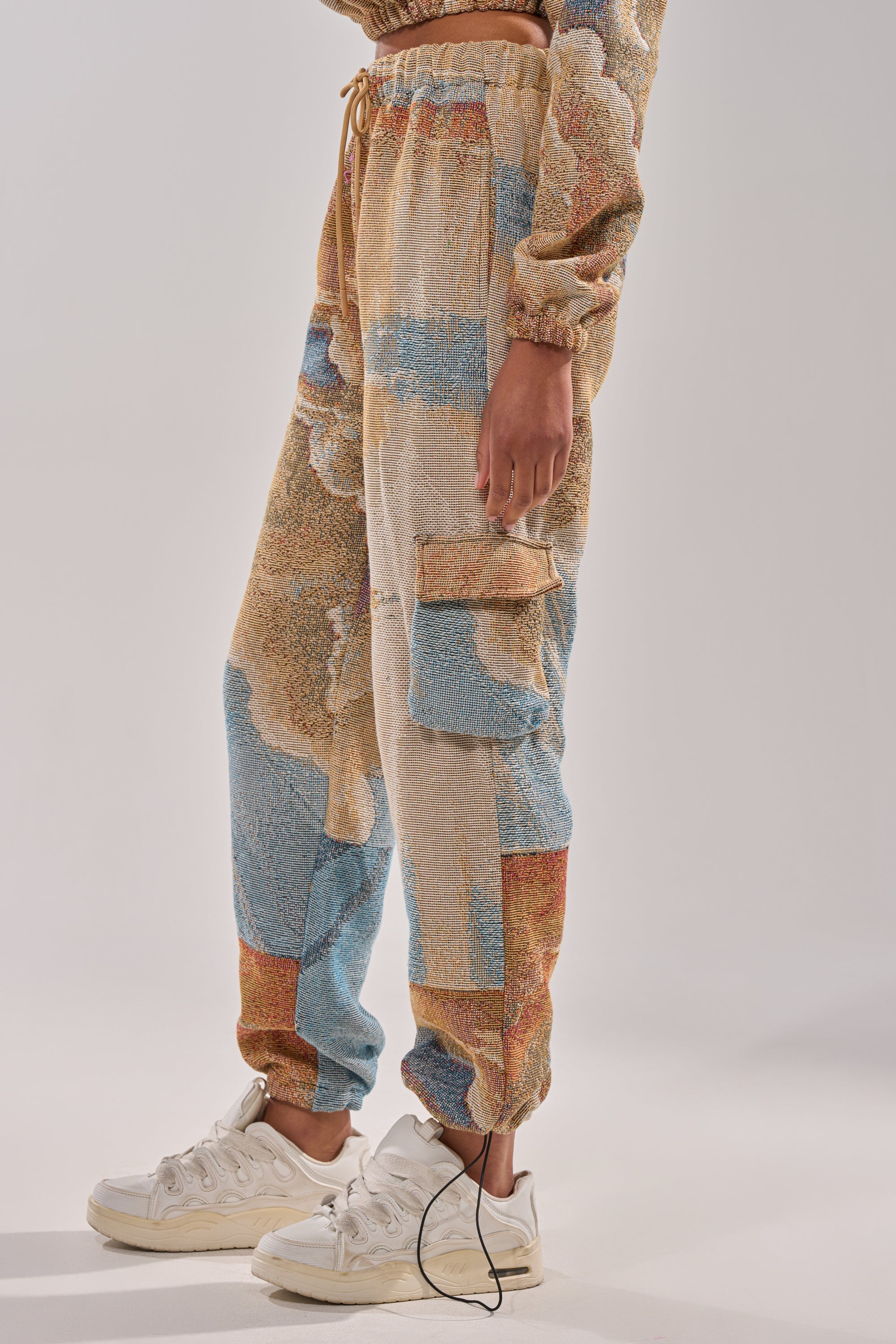 INTO THE WILD WIDE LEG JOGGER