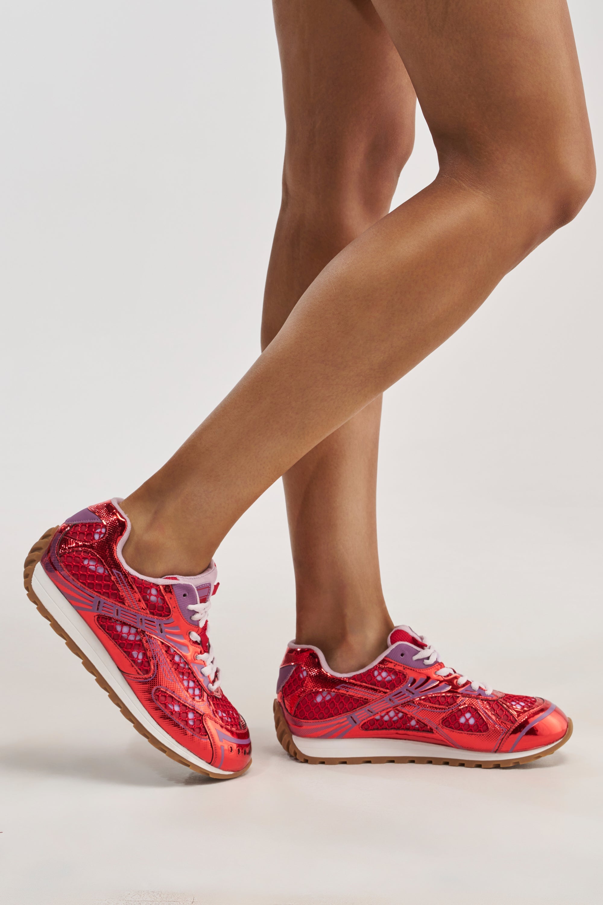 AKIRA GOLD LENIYA RED SNEAKER