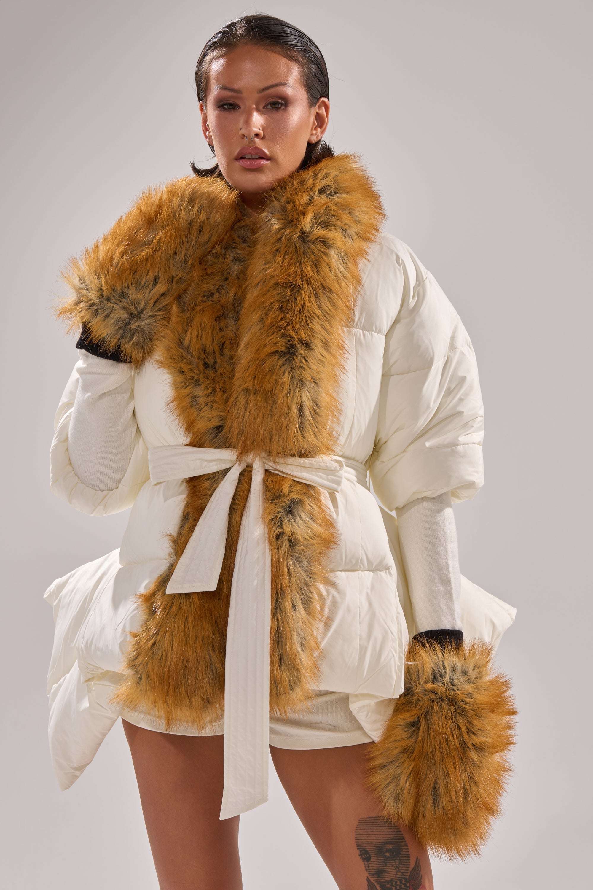 REALLY LIKE THAT FAUX FUR MITTENS