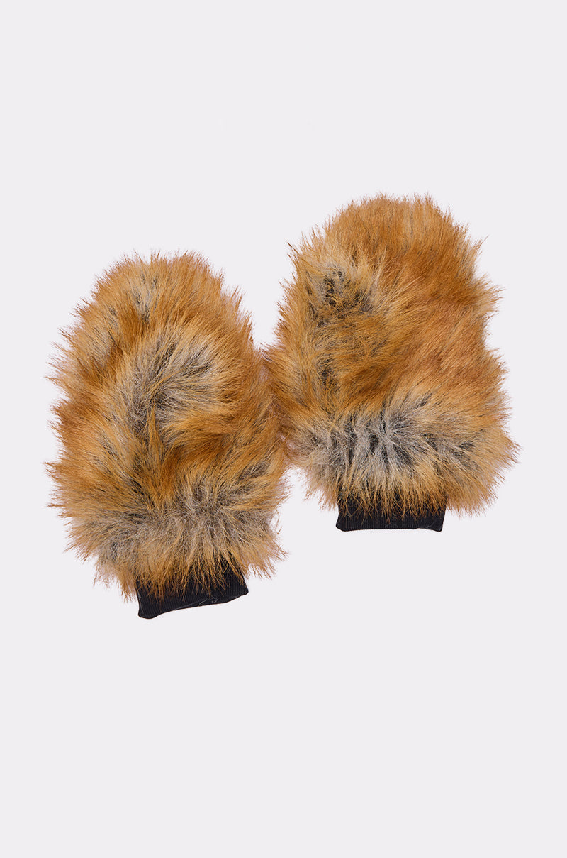 REALLY LIKE THAT FAUX FUR MITTENS
