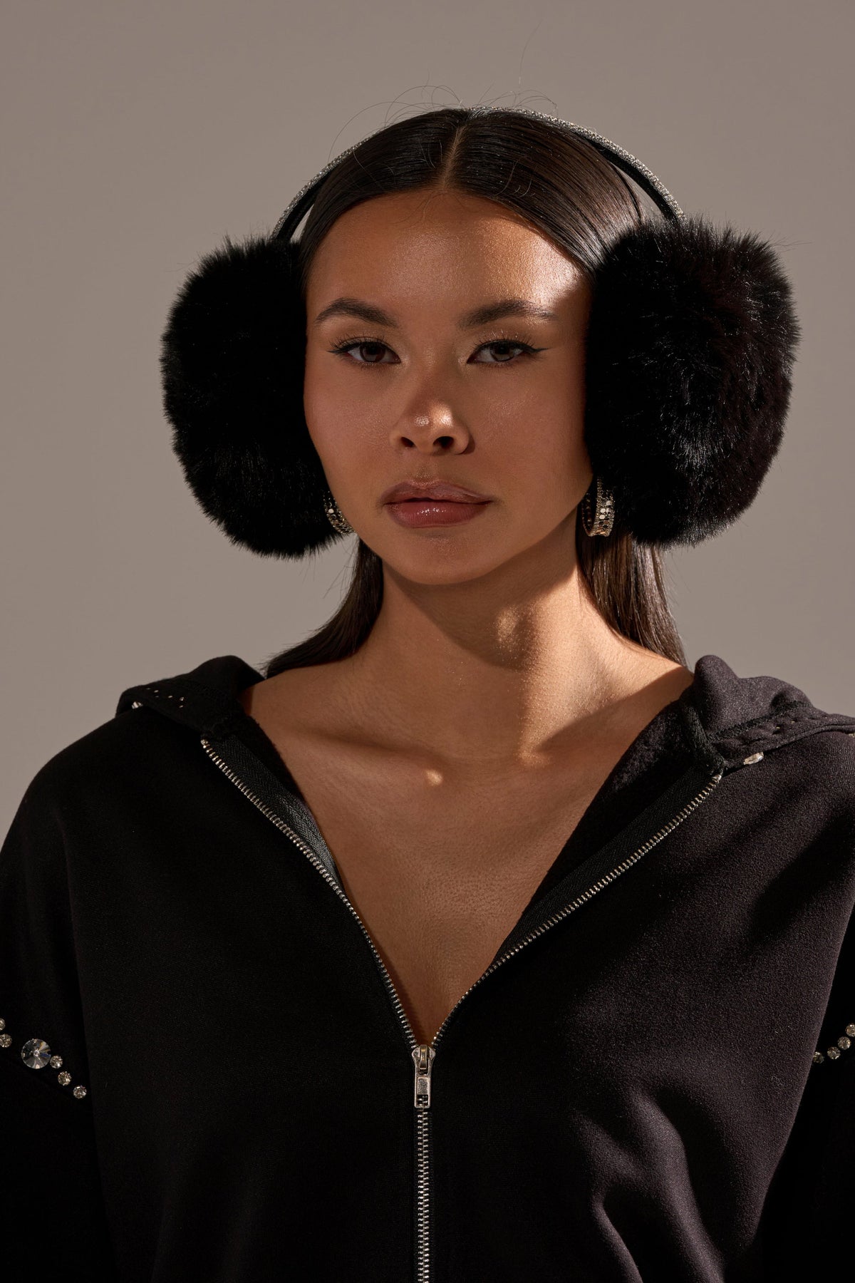 EXTRA RHINESTONE EAR MUFFS IN BLACK