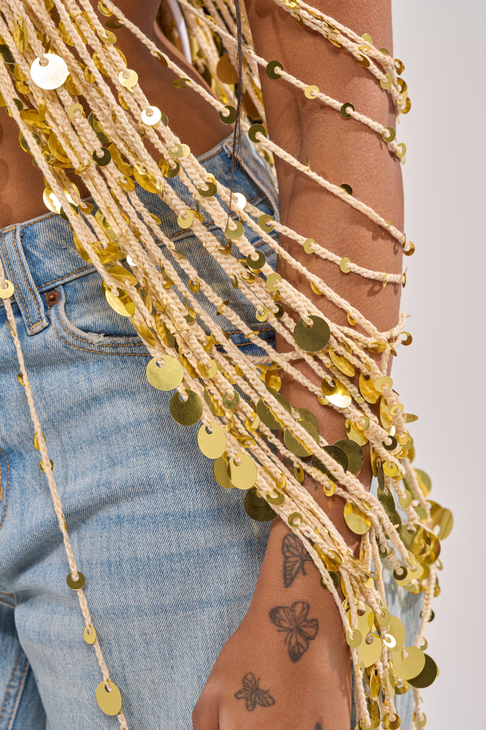 SHAKE IT GIRL CROCHET TOP