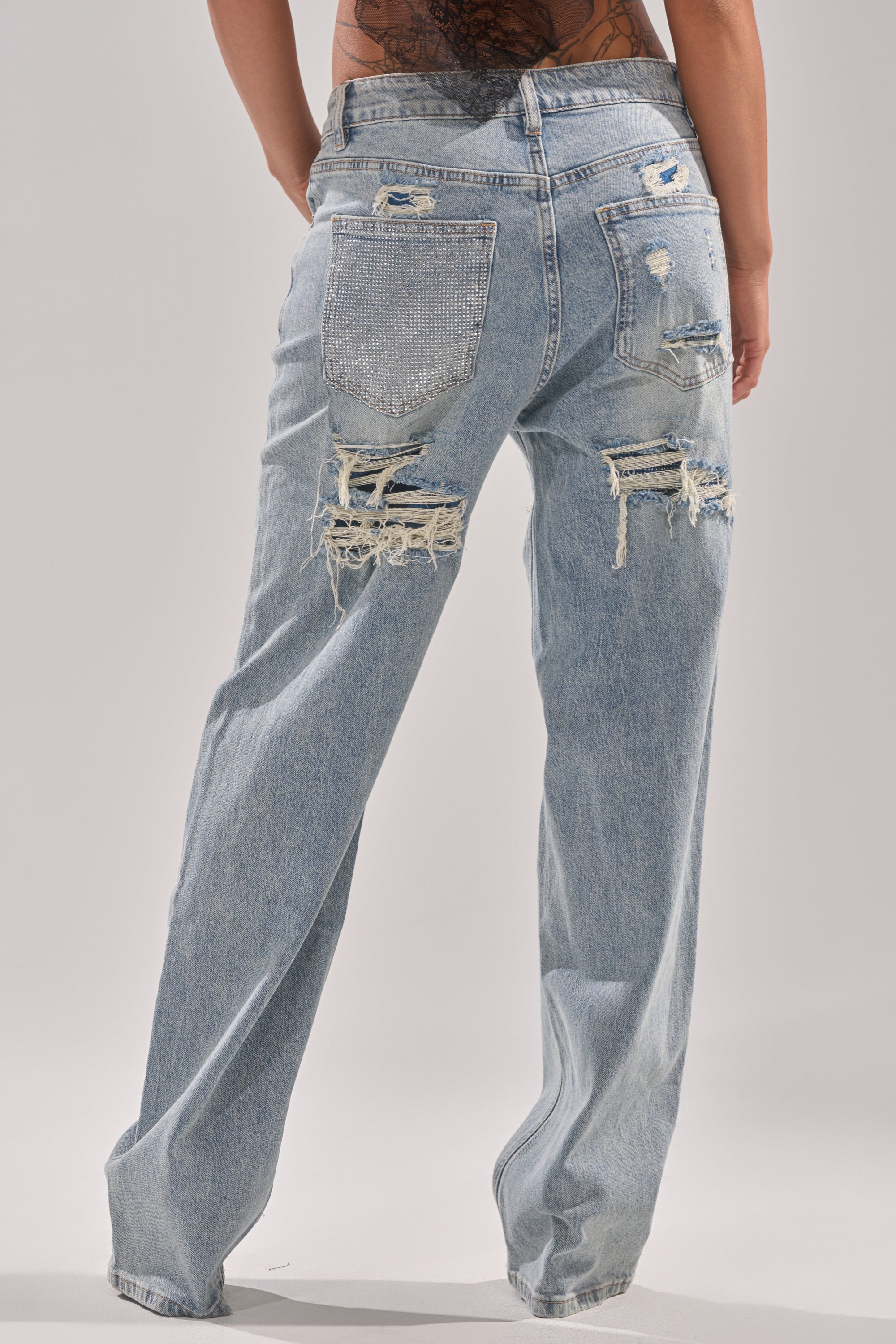 RUN AWAY WITH ME RELAXED DENIM