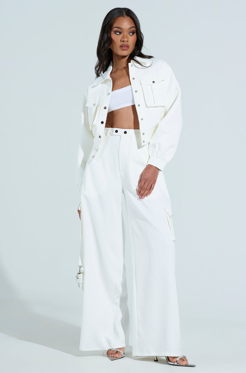 BUTTERCUP CARGO BOMBER IN WHITE
