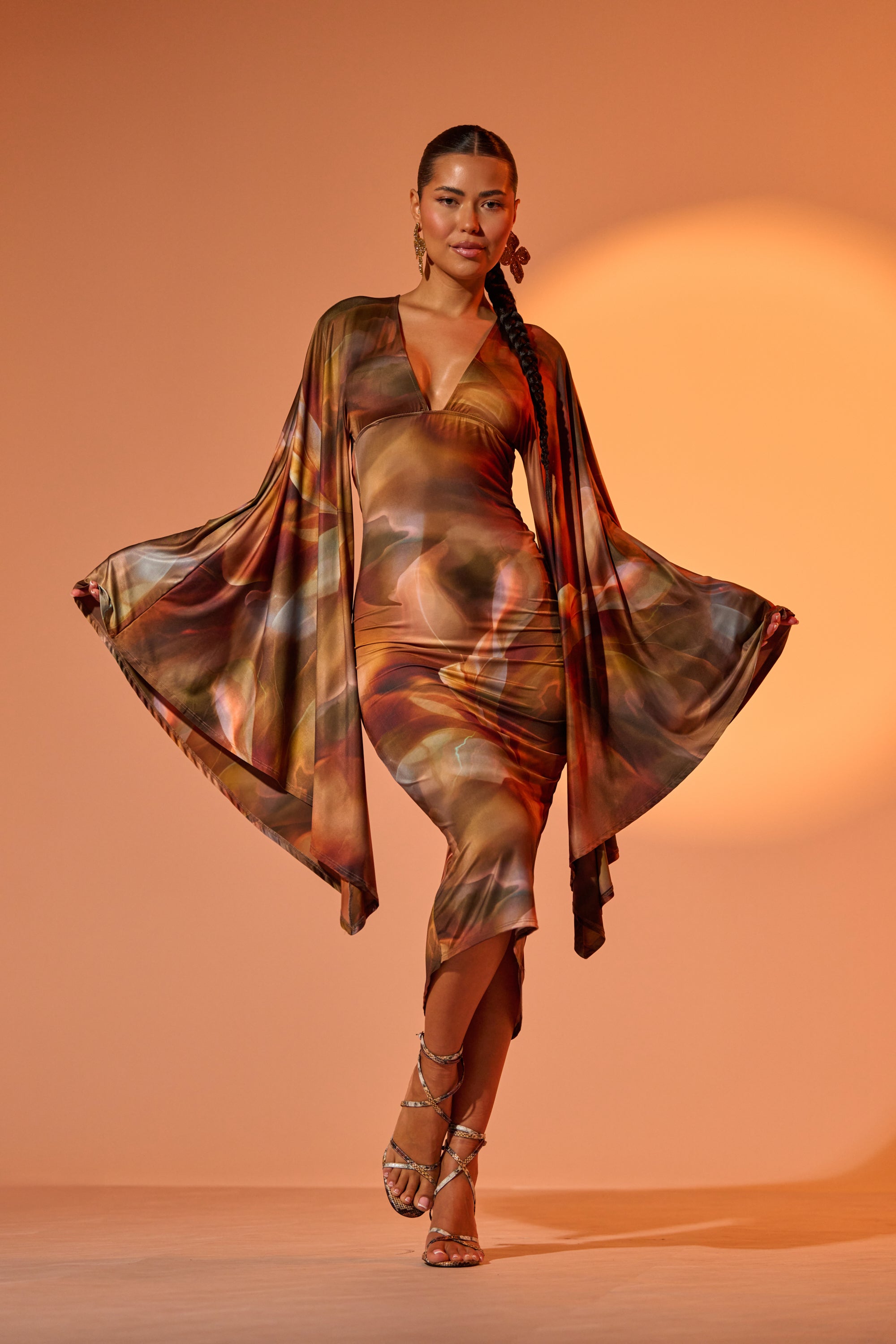 SHINY LIKE ME MAXI DRESS