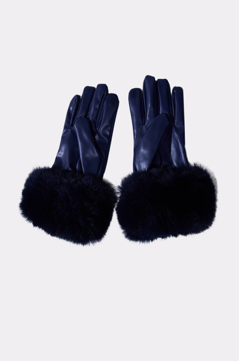 TOO CHIC FAUX FUR GLOVES
