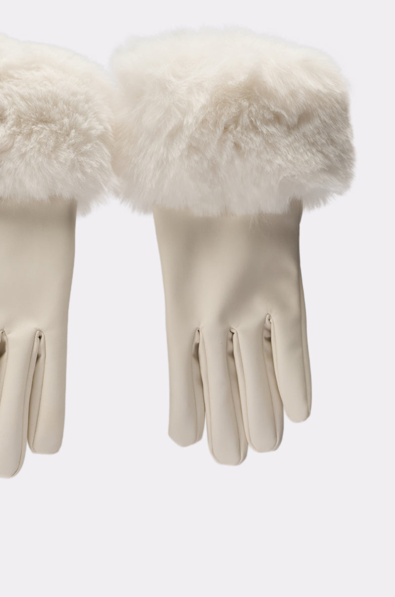 LUXE LIFE FAUX FUR GLOVES