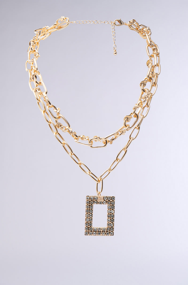 LUXE LIFE GOLD NECKLACE