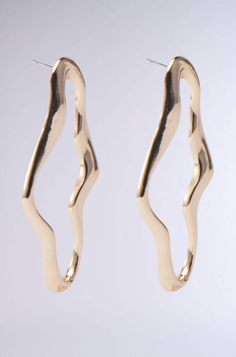 OUTTA SHAPE GOLD EARRING