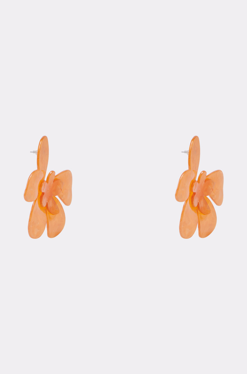 FRESH START FLOWER EARRING