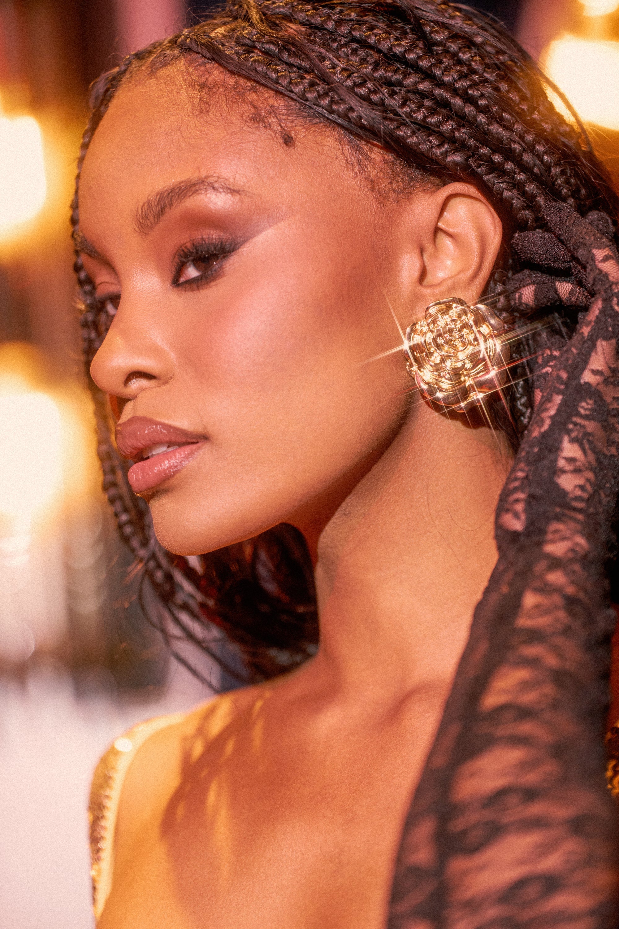 IN BLOOM EARRING