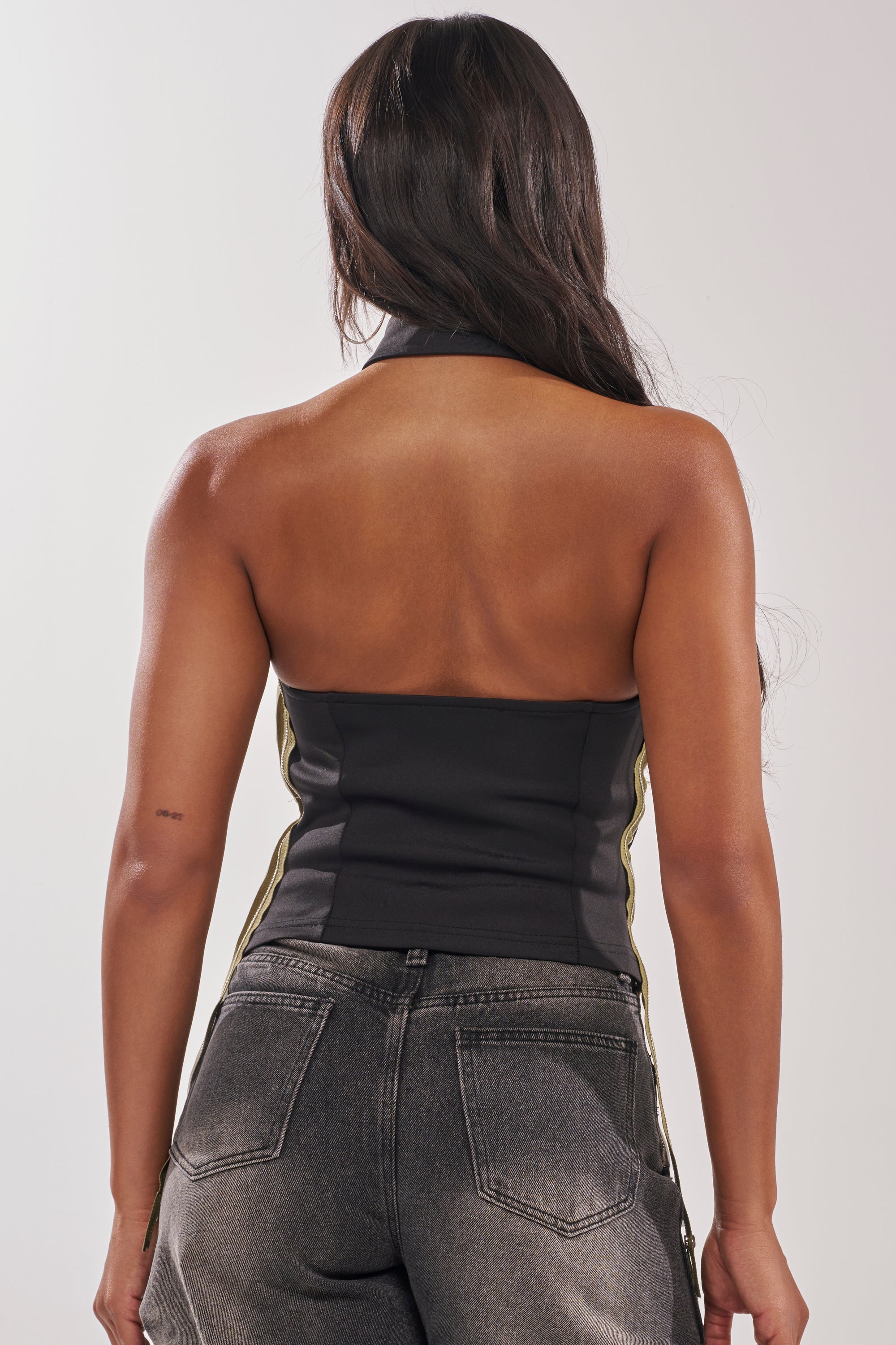 ZIPPED THROUGH SLEEVELESS TOP