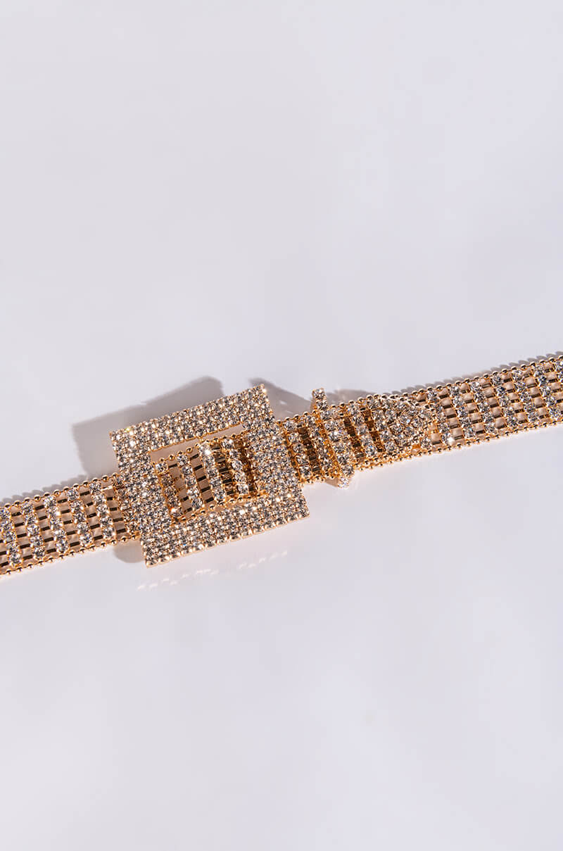 AMARA BUCKLE STATEMENT CHOKER