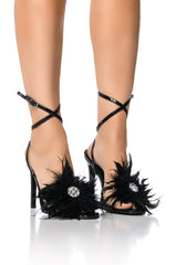 AZALEA WANG SANTOS FEATHER FLOWER DECOR SANDAL IN BLACK