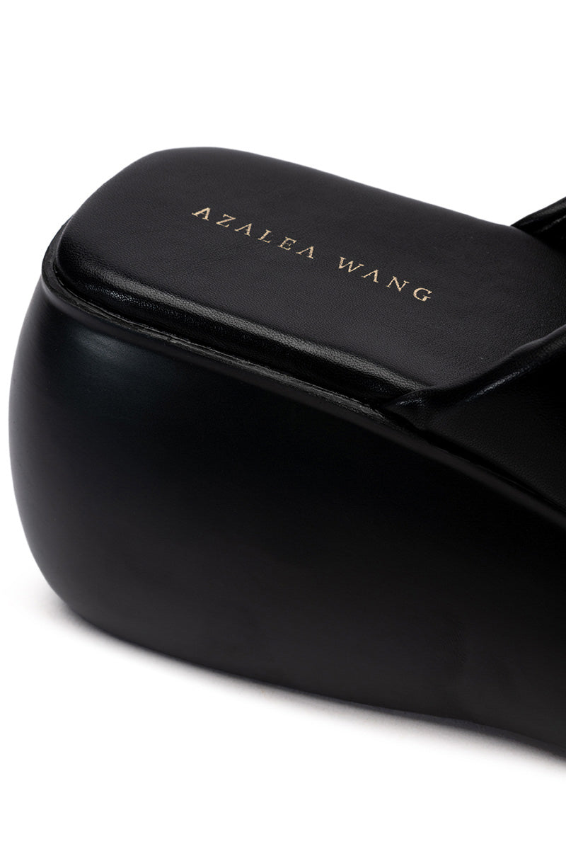 AZALEA WANG ODETTE PU FLATFROM SANDAL IN BLACK