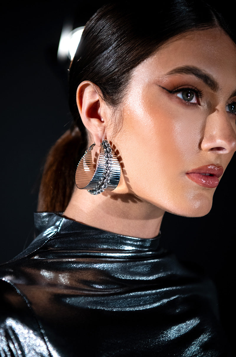 BLING IT OUT HOOP