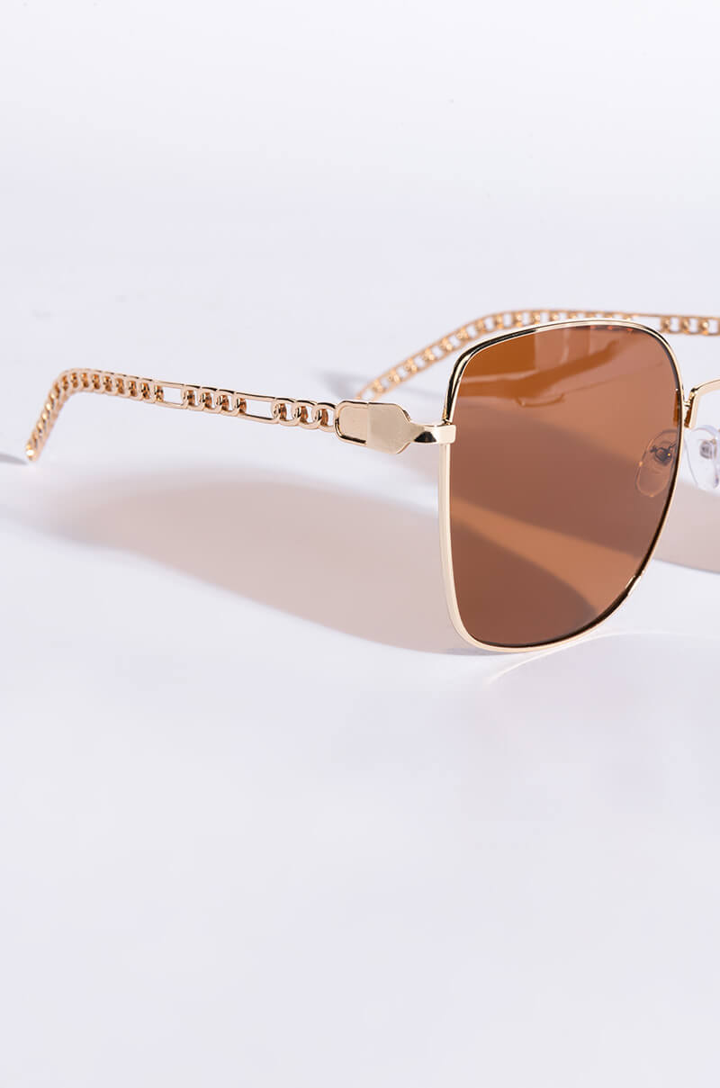 CHAMPAGNE DREAMS SUNNIES