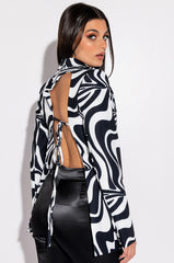 CITY GIRL SWIRLY OPEN BACK BLAZER