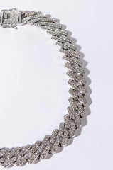 CUBAN STRAIGHT EDGE CHAIN NECKLACE