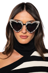 DIAMOND EYES EMBELLISHED SUNNIES