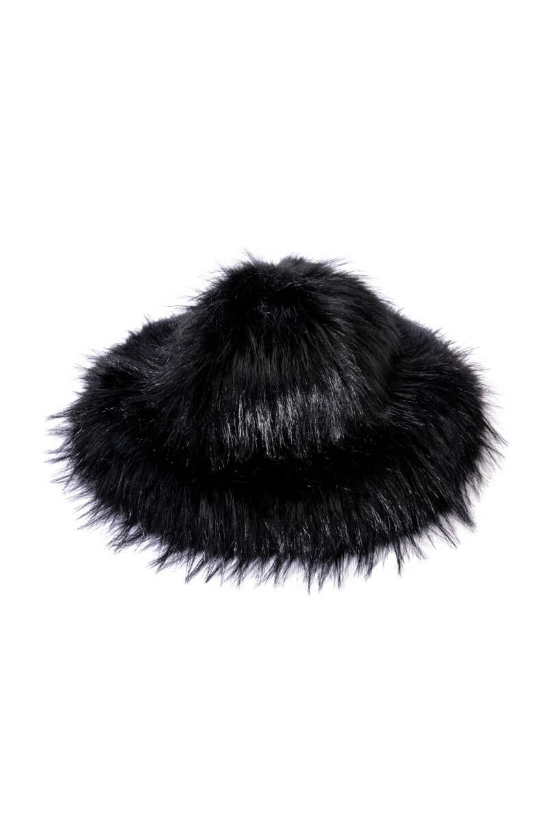 DIVINE FEMININE OVERSIZED FAUX FUR BUCKET HAT