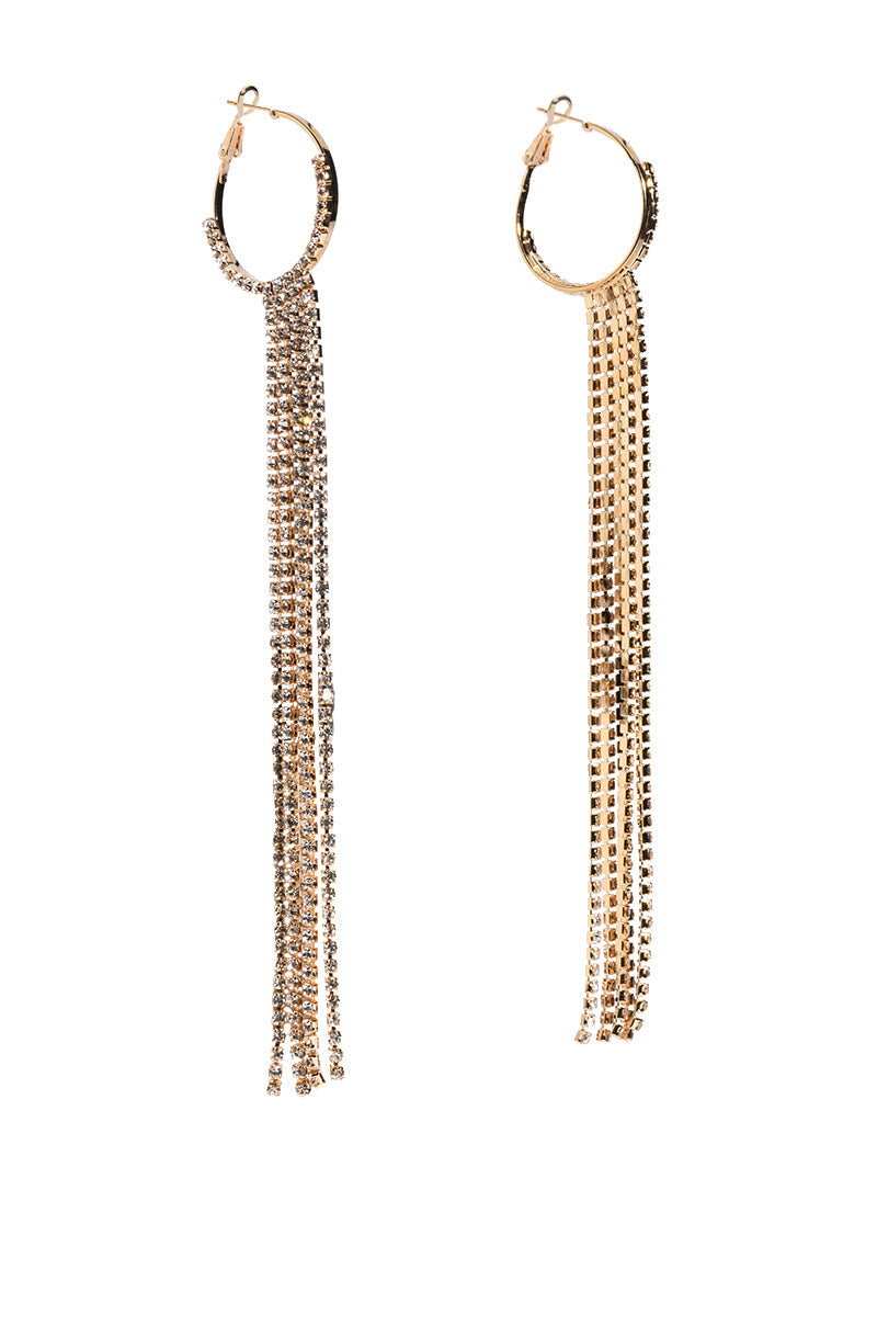 DRIPPIN CIRCLE DANGLE EARRING IN GOLD
