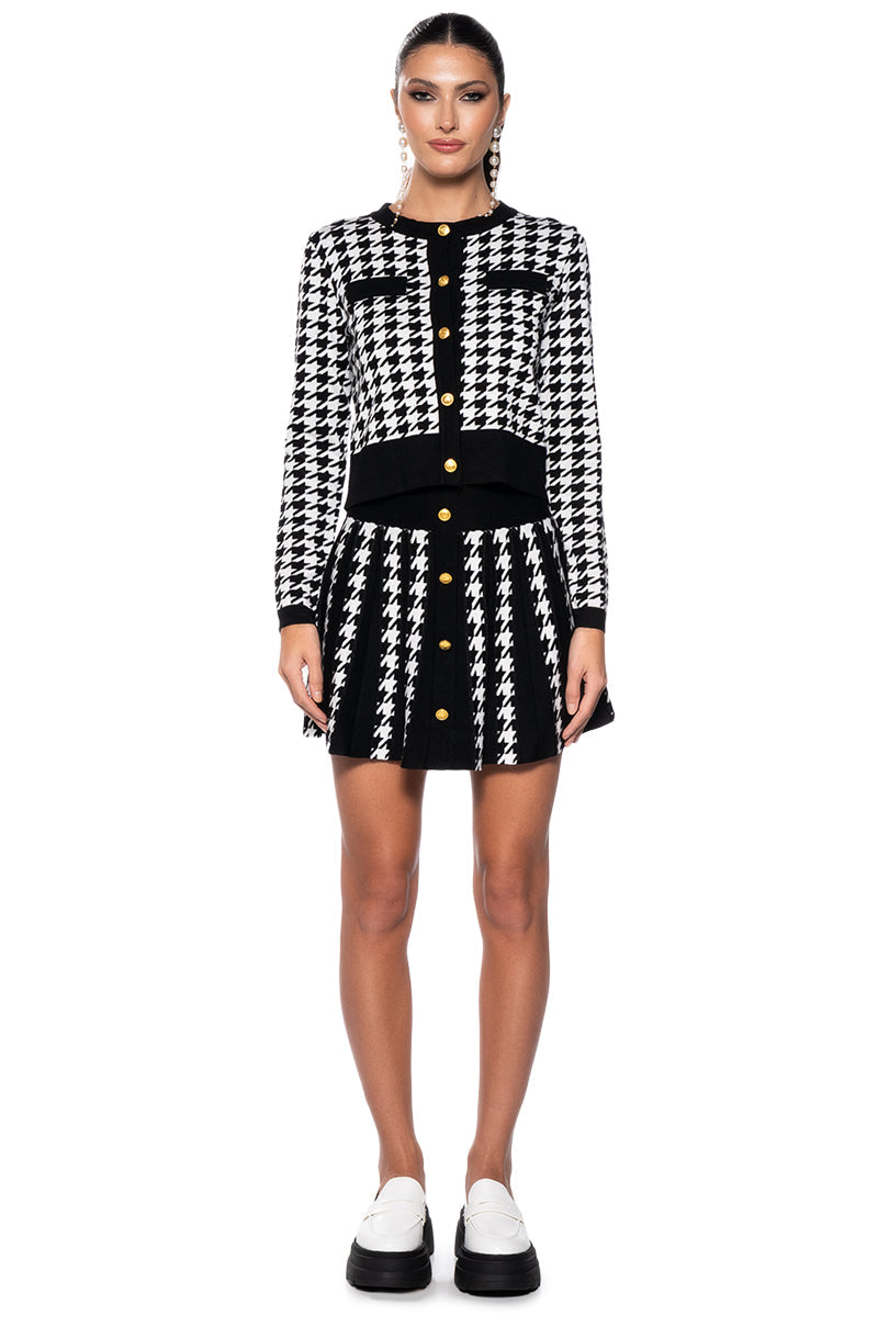 DUTCHESS HOUNDSTOOTH CARDIGAN