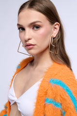 GEO EARRING IN GOLD