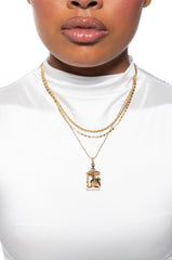 HIGH CLASS NECKLACE
