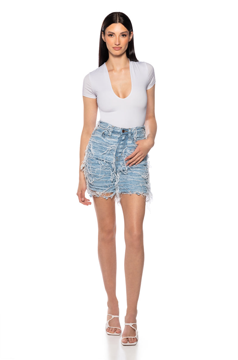 MESS WITH ME SUPER DISTRESSED SHORTS