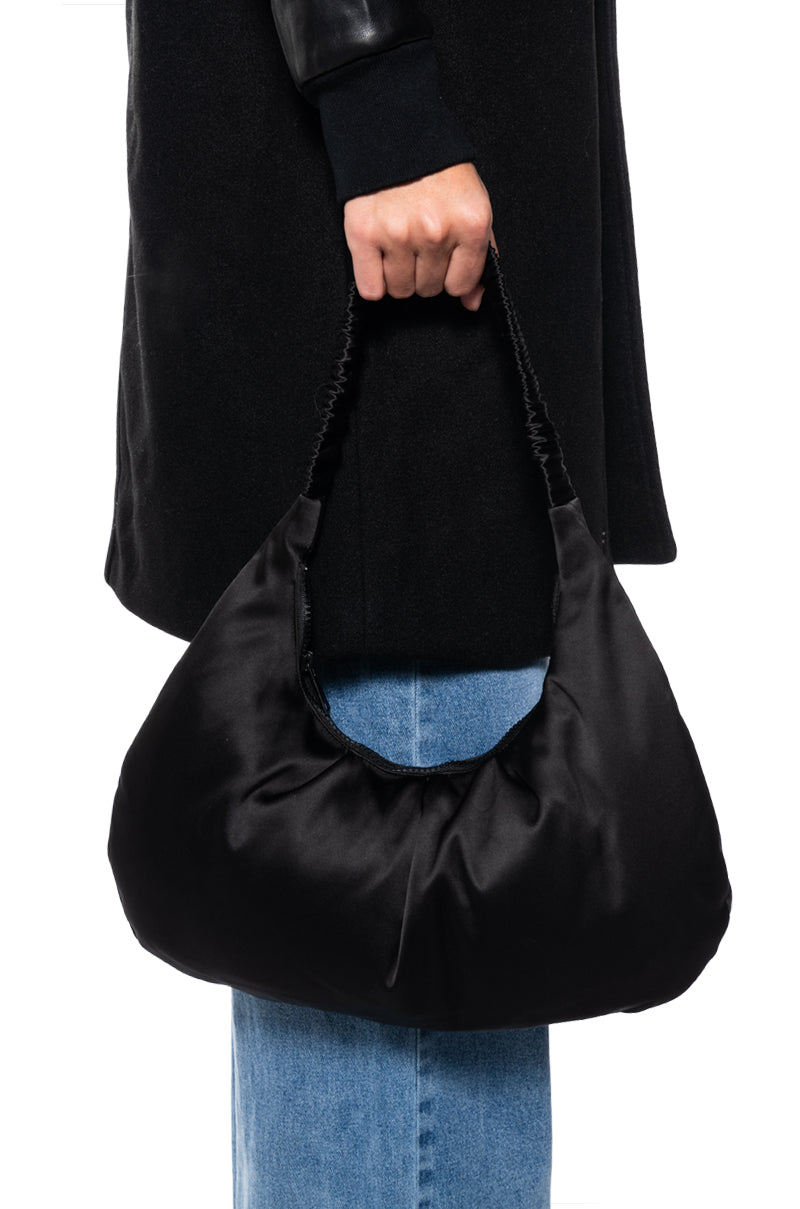 PERI PERI PUFFER BAGUETTE BAG