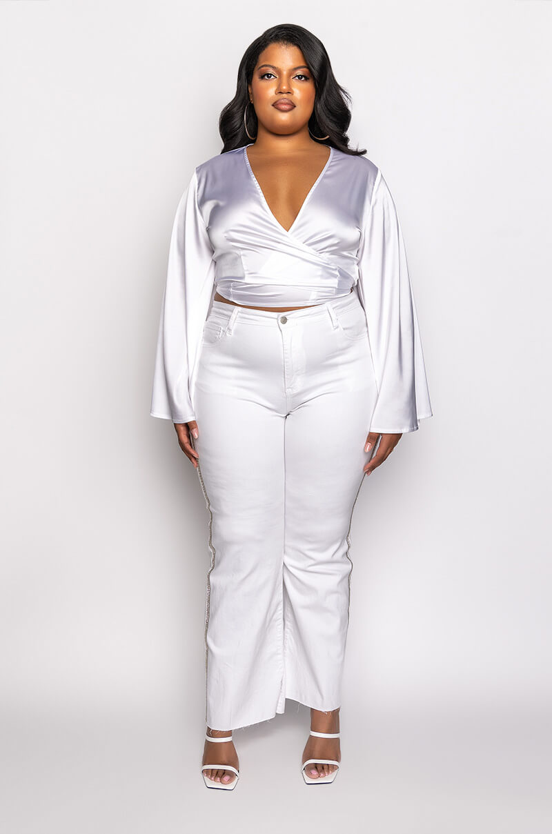 PLUS MAKIN MOVES TIE FRONT BUTTERFLY SLEEVE CROP SATIN BLOUSE