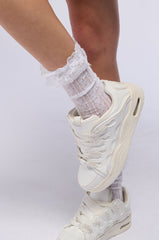 RUFFLE ME UP SOCKS IN WHITE