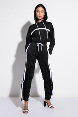 RUMORS CROPPED HOODIE