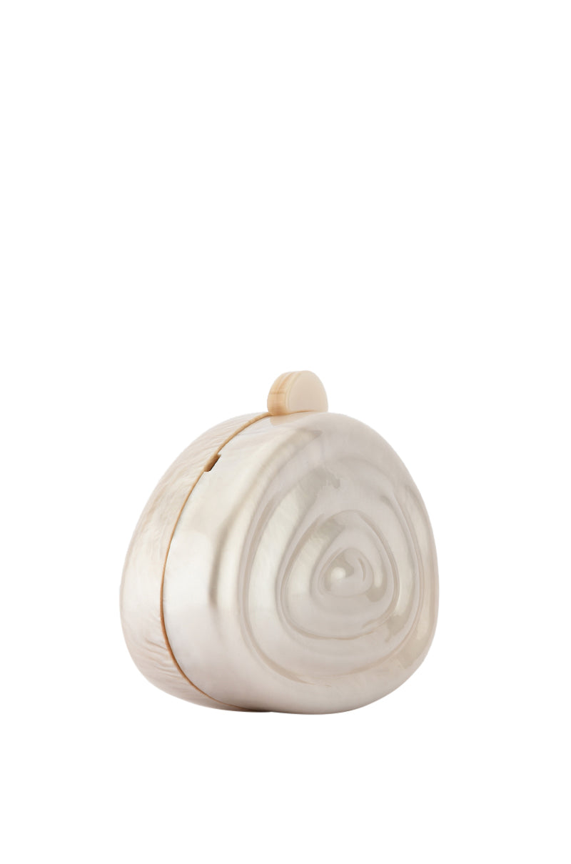 SHE SELLS SEA SHELLS ACRYLIC CLUTCH