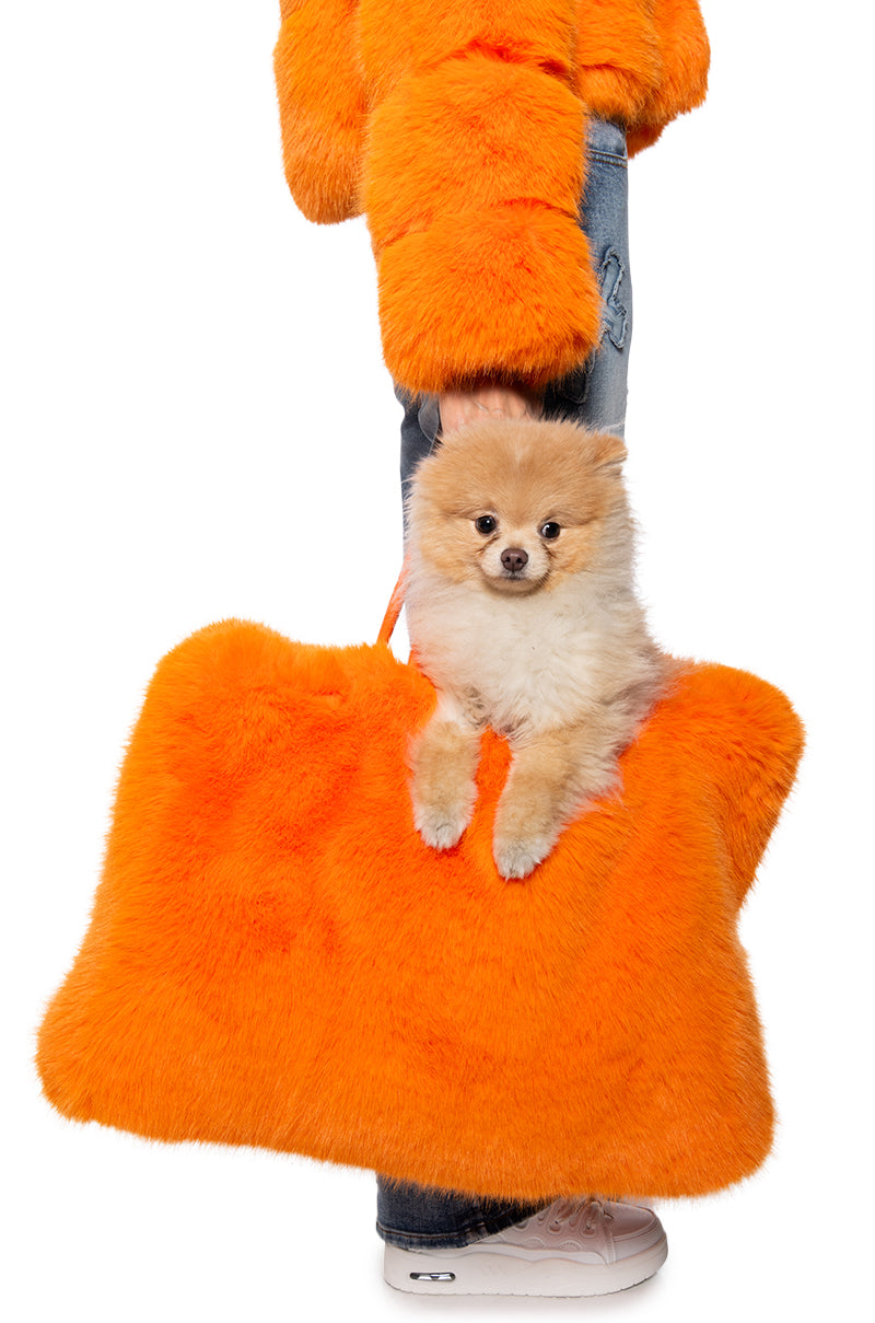 YETI LARGE FAUX FUR TOTE IN ORANGE